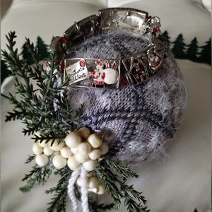 Christmas Scenes enamel bracelet